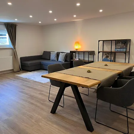 Neu! Grosse Ferienwohnung 3 Zimmer Mit Kueche Und Bad, 90 Qm Mit Netflix Und Ps5