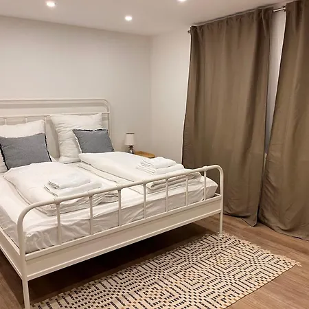 Neu! Grosse 3 Mit Kueche Und Bad, 90 Qm Mit Netflix Und Ps5 Appartamento *